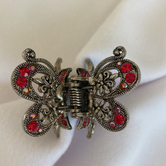 Vintage Rhinestones Crystal Metal Butterfly Hair Claw Clip ( red , silver) - Picture 6 of 9